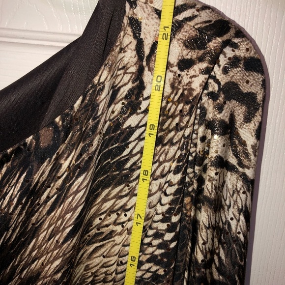 MSK size X-Large gold metalic Reptile printed belted stretch metallic tunic - Picture 9 of 16